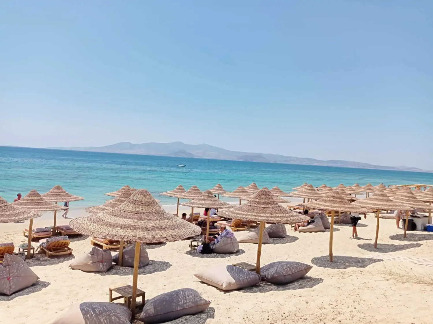 Ομπρέλα Sombrero για beach bar, παραλίες και ξενοδοχεία